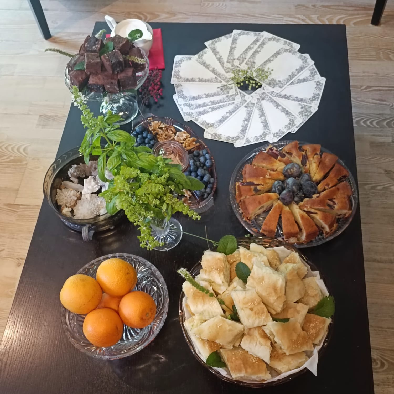 GRADINA DINAUNTRU _ culorile din viața noastră